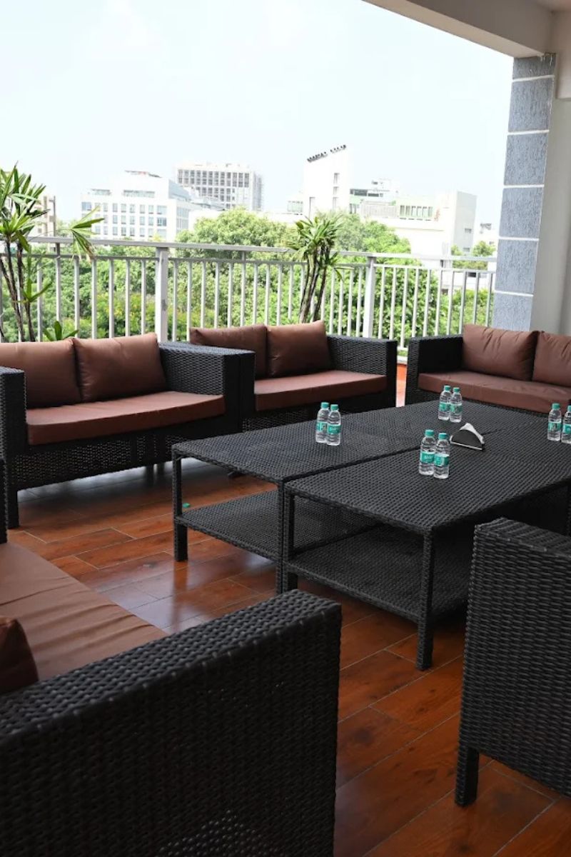 Garden, Terrace & Outdoor Seating